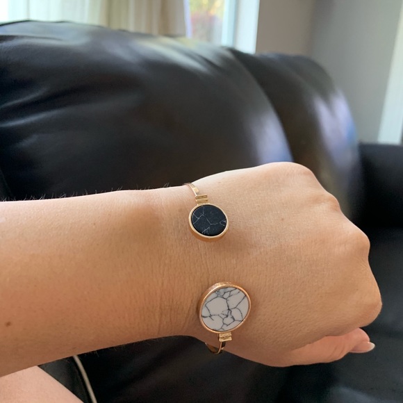 Bangle - Picture 2 of 2